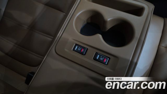 Renault Korea SM6 1.8 TCe Premiere 2022 — фото 18