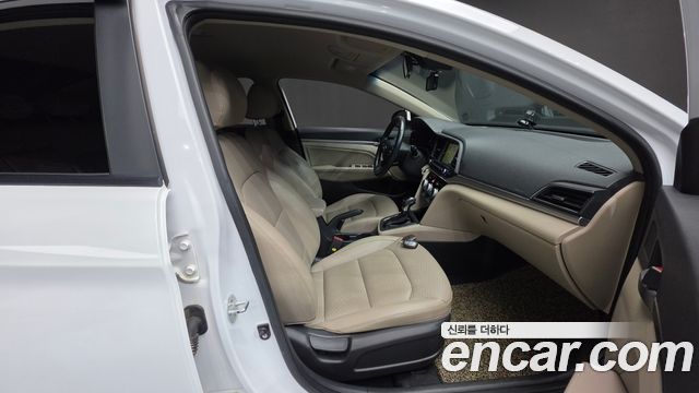 Hyundai Avante (AD) 1.6 Smart 2019 — фото 10