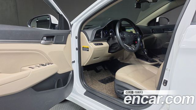 Hyundai Avante (AD) 1.6 Smart 2019 — фото 11