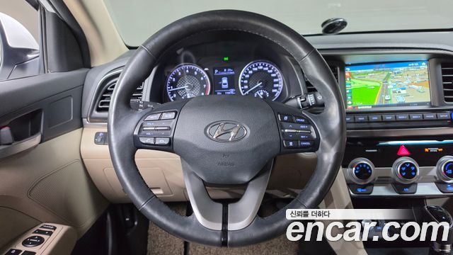 Hyundai Avante (AD) 1.6 Smart 2019 — фото 13