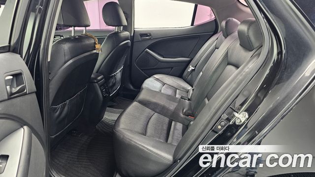 Kia K5 LPI Deluxe 2014 — фото 12