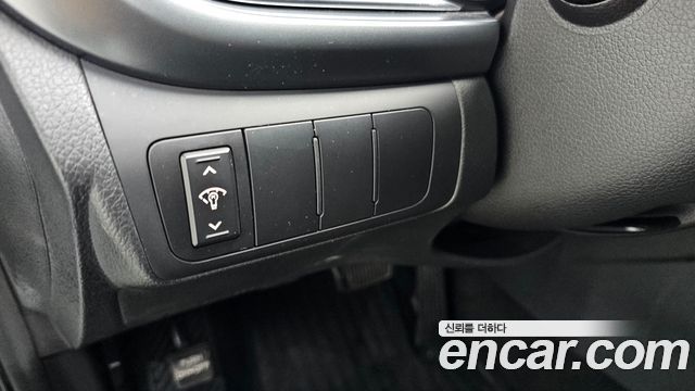 Kia K5 LPI Deluxe 2014 — фото 19