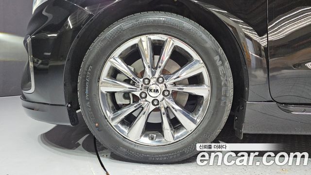 Kia Carnival Gasoline 7-Seater Hi-Limousine President 2019 — фото 5
