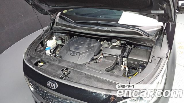 Kia Carnival Gasoline 7-Seater Hi-Limousine President 2019 — фото 6