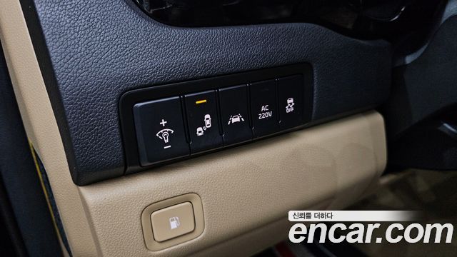Kia Carnival Gasoline 7-Seater Hi-Limousine President 2019 — фото 18