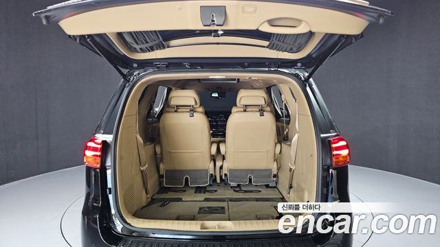 Kia Carnival Gasoline 7-Seater Hi-Limousine President 2019 — фото 20