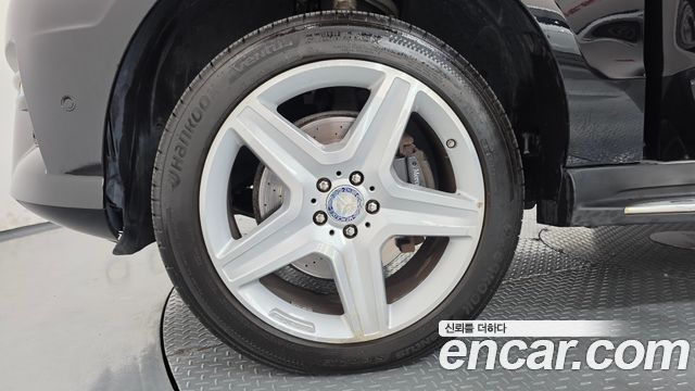 Mercedes-Benz M-Class (W166) ML350 BlueTEC 4MATIC 2015 — фото 5
