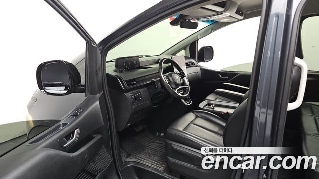 Hyundai Staria Cargo 5-Seater Modern 2022 — фото 10