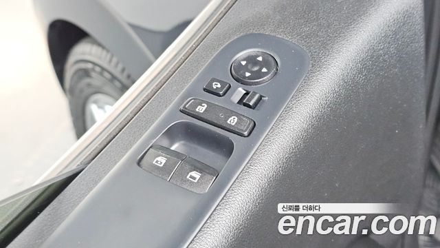Hyundai Staria Cargo 5-Seater Modern 2022 — фото 19