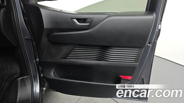 Hyundai Staria Cargo 5-Seater Modern 2022 — фото 25