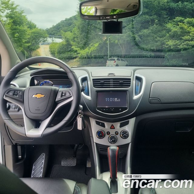 Chevrolet Trax 1.4 LT Leather Package 2015 — фото 7