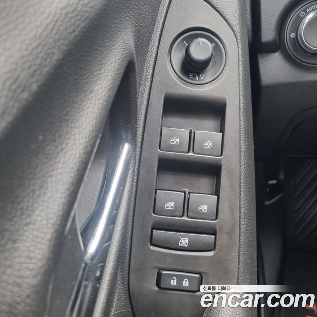 Chevrolet Trax 1.4 LT Leather Package 2015 — фото 16