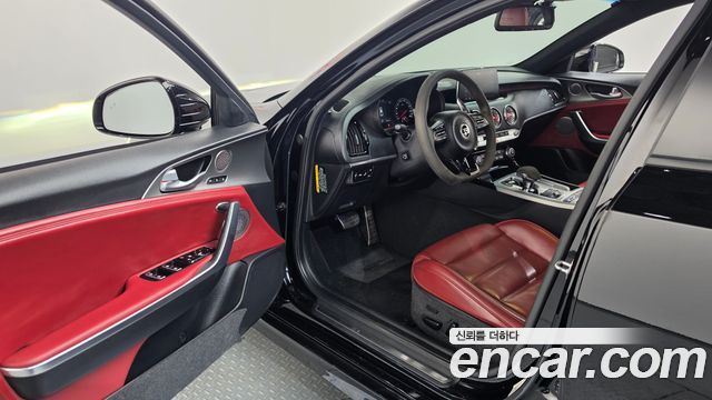 Kia Stinger 3.3 Turbo AWD GT 2020 — фото 10