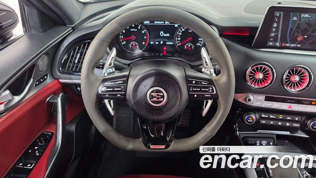 Kia Stinger 3.3 Turbo AWD GT 2020 — фото 12