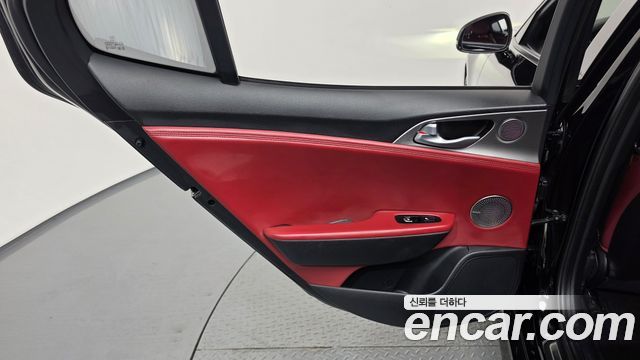 Kia Stinger 3.3 Turbo AWD GT 2020 — фото 25
