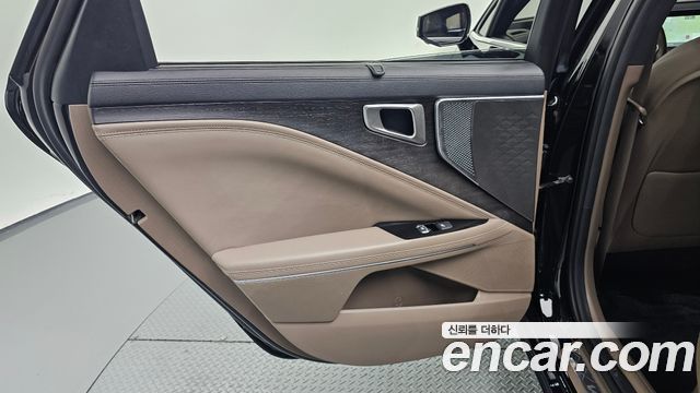 Kia K8 Hybrid Noblesse 2022 — фото 31