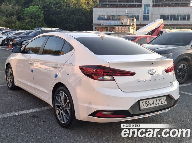 Hyundai Avante (AD) 1.6 Smart Choice 2020 — фото 6