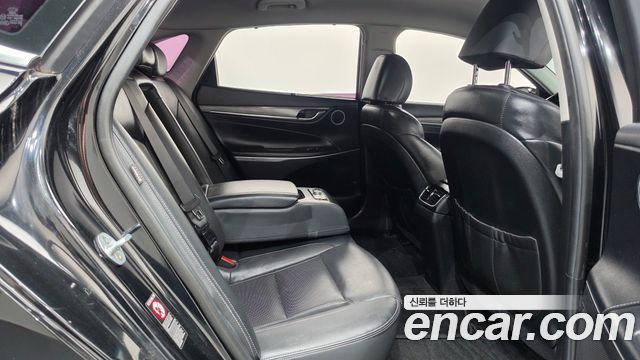 Hyundai Grandeur (IG) 2.4 Premium Special 2018 — фото 12
