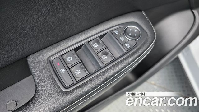 Renault Korea XM3 1.6 GTe RE 2023 — фото 12
