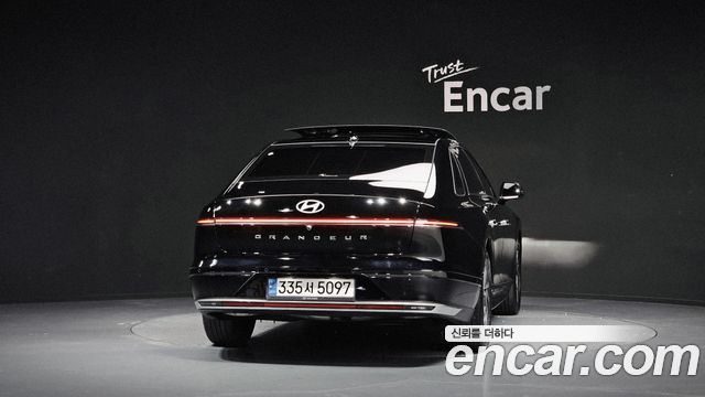 Hyundai Grandeur (GN7) 2,5 Gasoline 2WD Exclusive 2023 — фото 4