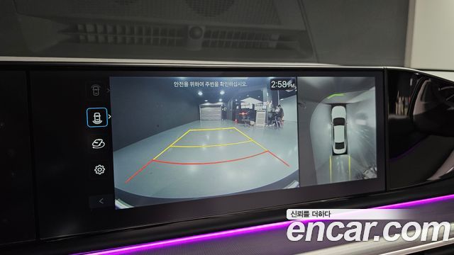 Hyundai Grandeur (GN7) 2,5 Gasoline 2WD Exclusive 2023 — фото 17
