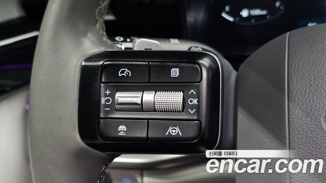 Hyundai Grandeur (GN7) 2,5 Gasoline 2WD Exclusive 2023 — фото 20