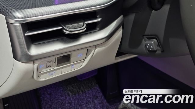 Hyundai Grandeur (GN7) 2,5 Gasoline 2WD Exclusive 2023 — фото 24