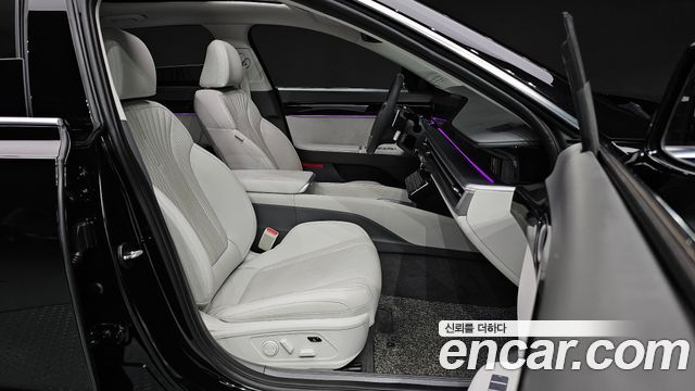 Hyundai Grandeur (GN7) 2,5 Gasoline 2WD Exclusive 2023 — фото 32