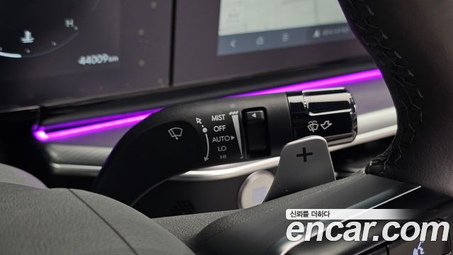 Hyundai Grandeur (GN7) 2,5 Gasoline 2WD Exclusive 2023 — фото 33