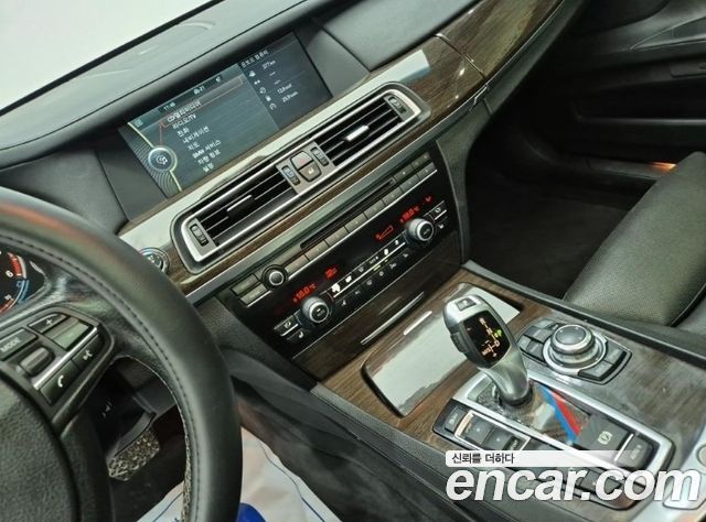 BMW 7 Series (F01) 730Ld 2012 — фото 10