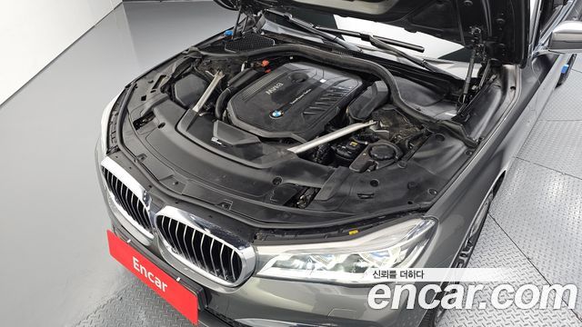 BMW 7 Series (G11) 740Li xDrive M Sport Package 2018 — фото 6