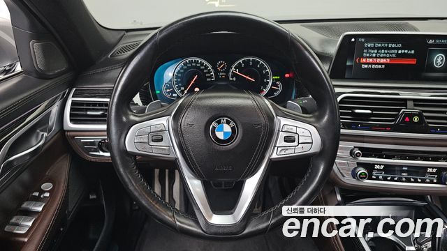 BMW 7 Series (G11) 740Li xDrive M Sport Package 2018 — фото 13