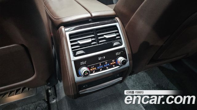 BMW 7 Series (G11) 740Li xDrive M Sport Package 2018 — фото 18