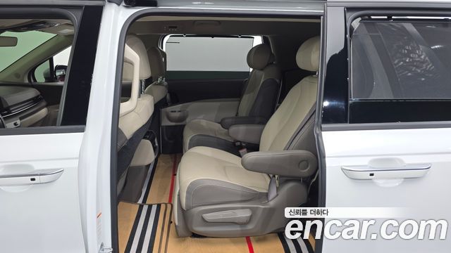 Kia Carnival (IV) Diesel 7-Seater Noblesse 2025 — фото 11