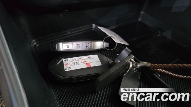 Kia Carnival (IV) Diesel 7-Seater Noblesse 2025 — фото 12