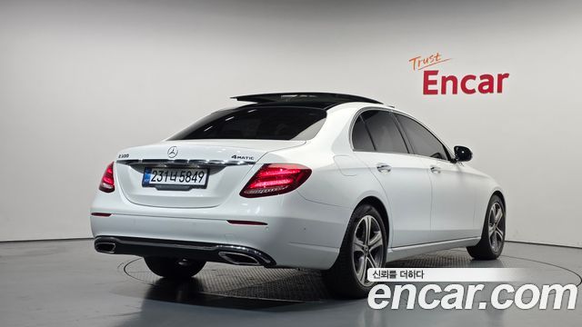 Mercedes-Benz E-Class (W213) E300 Avantgarde 2019 — фото 2