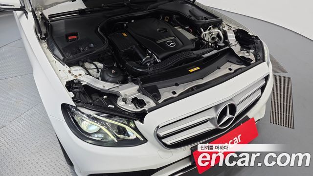 Mercedes-Benz E-Class (W213) E300 Avantgarde 2019 — фото 6