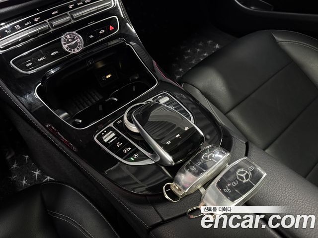 Mercedes-Benz E-Class (W213) E300 Avantgarde 2019 — фото 17
