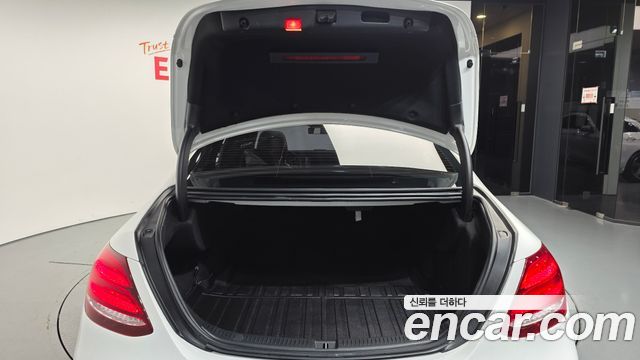 Mercedes-Benz E-Class (W213) E300 Avantgarde 2019 — фото 20