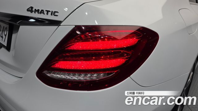 Mercedes-Benz E-Class (W213) E300 Avantgarde 2019 — фото 23