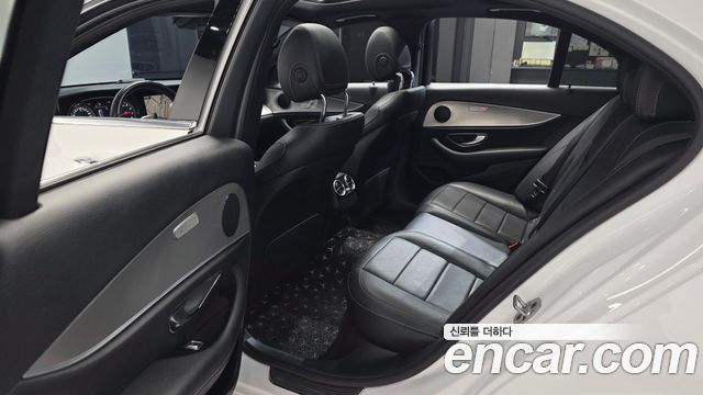 Mercedes-Benz E-Class (W213) E300 Avantgarde 2019 — фото 26