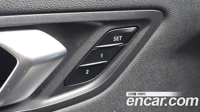 BMW 1 Series (F40) 120i Sports 2023 — фото 19