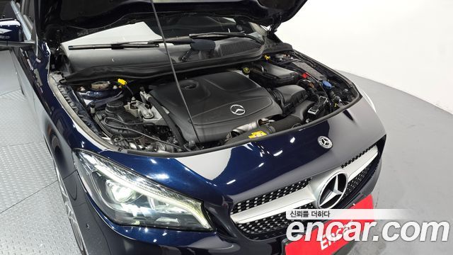 Mercedes-Benz CLA-Class (C117) CLA220 AMG Line 2018 — фото 6