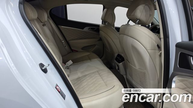 Genesis G70 3.3T Sport AWD Prestige 2019 — фото 11