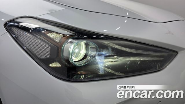 Genesis G70 3.3T Sport AWD Prestige 2019 — фото 22