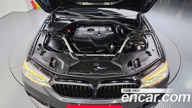 BMW 5 Series (G30) 530i M Sport Package Plus 2018 — фото 6