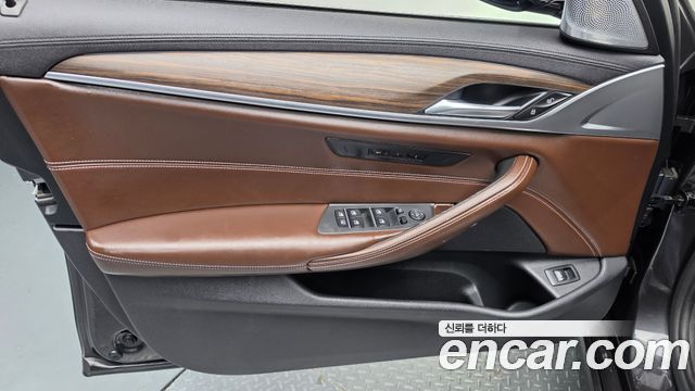 BMW 5 Series (G30) 530i M Sport Package Plus 2018 — фото 30
