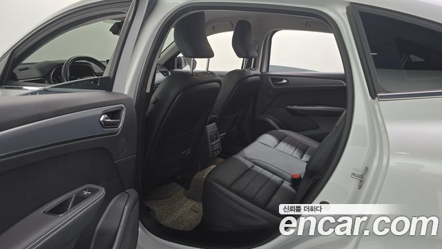 Renault Korea XM3 1.3 TCe RE Signature 2022 — фото 12