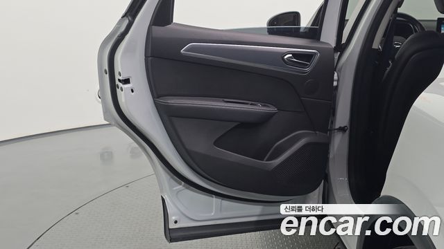 Renault Korea XM3 1.3 TCe RE Signature 2022 — фото 25