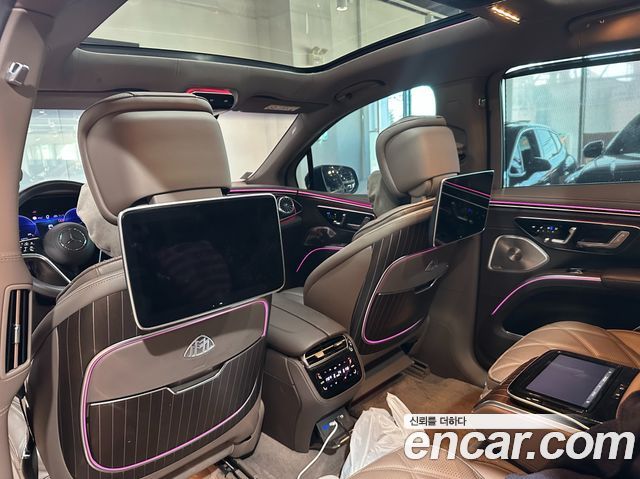 Mercedes-Benz EQS SUV (X296) Maybach EQS680 4MATIC 2024 — фото 22